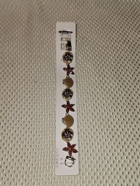 IC COLLECTION Gold Tone Bracelet with Starfish & Shell Charms